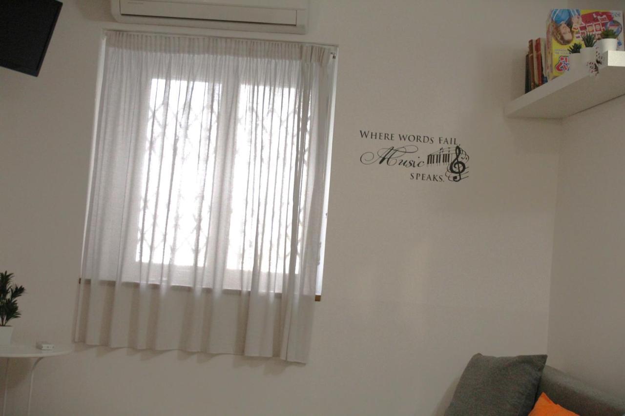 Casa Vacanze Angelica 萨莱诺 外观 照片